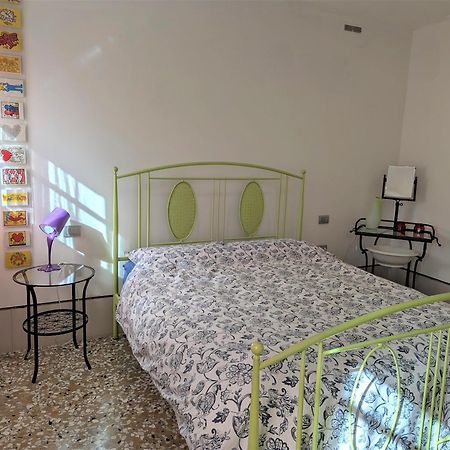 A Casa Di Peplis Apartment Венеция Екстериор снимка